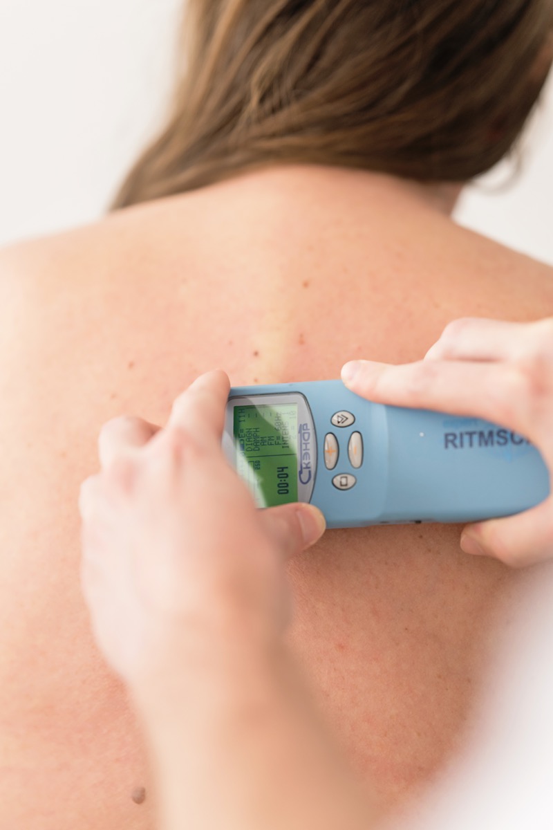SCENAR-Therapie mit moderner, professioneller Darstellung